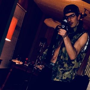 Meet your Posher, Tyler